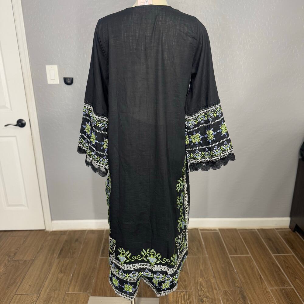 Ethnc Pakistan Embroidered Geometric Floral Lawn Set, Black, S - Picture 2 of 6